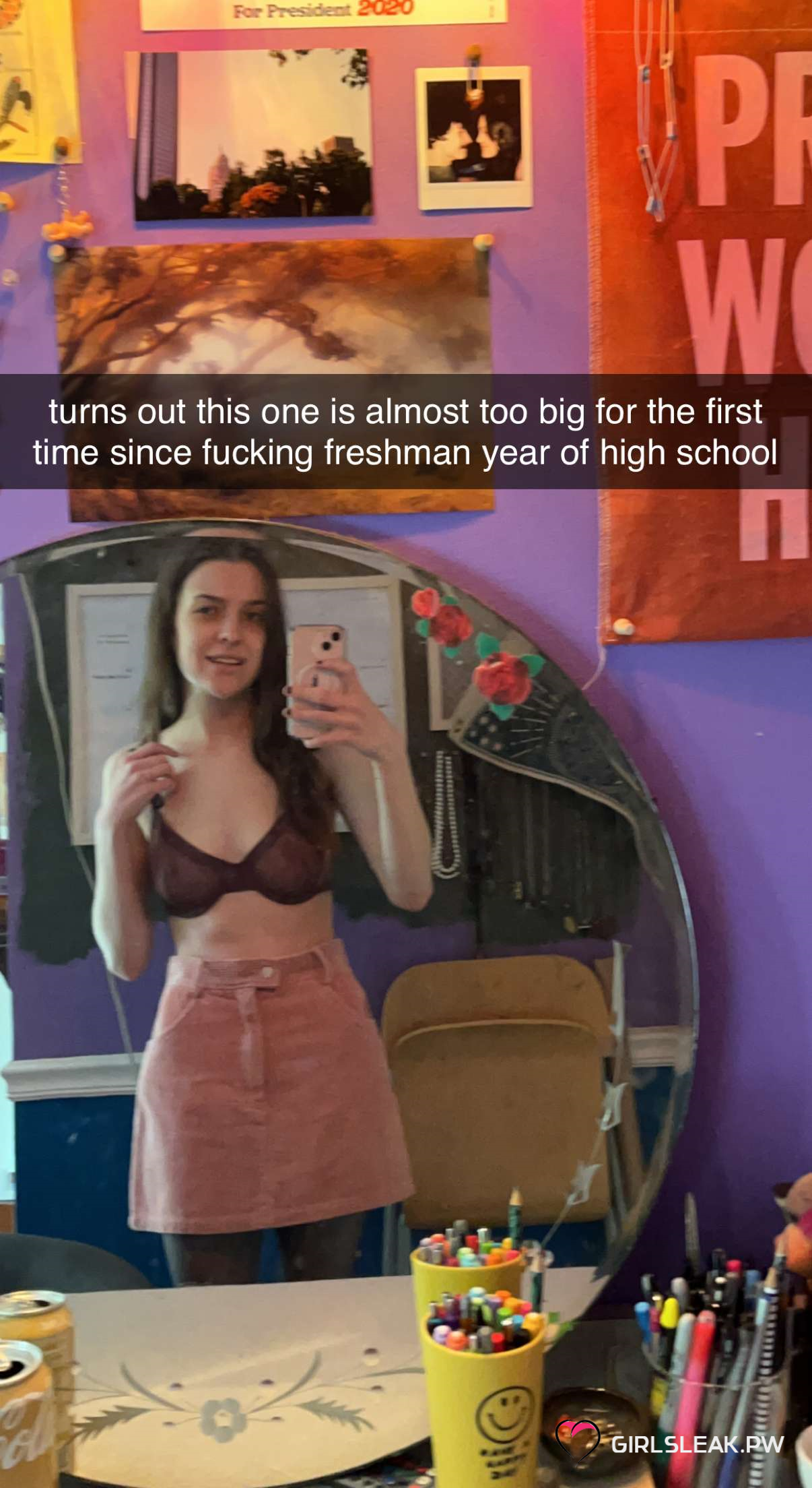 Look at this hot bitch