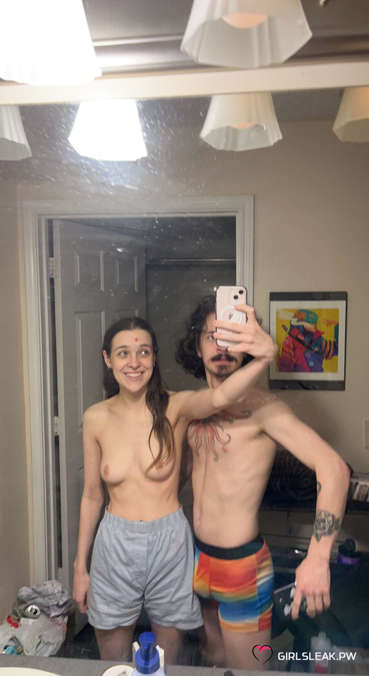 Look at this hot bitch