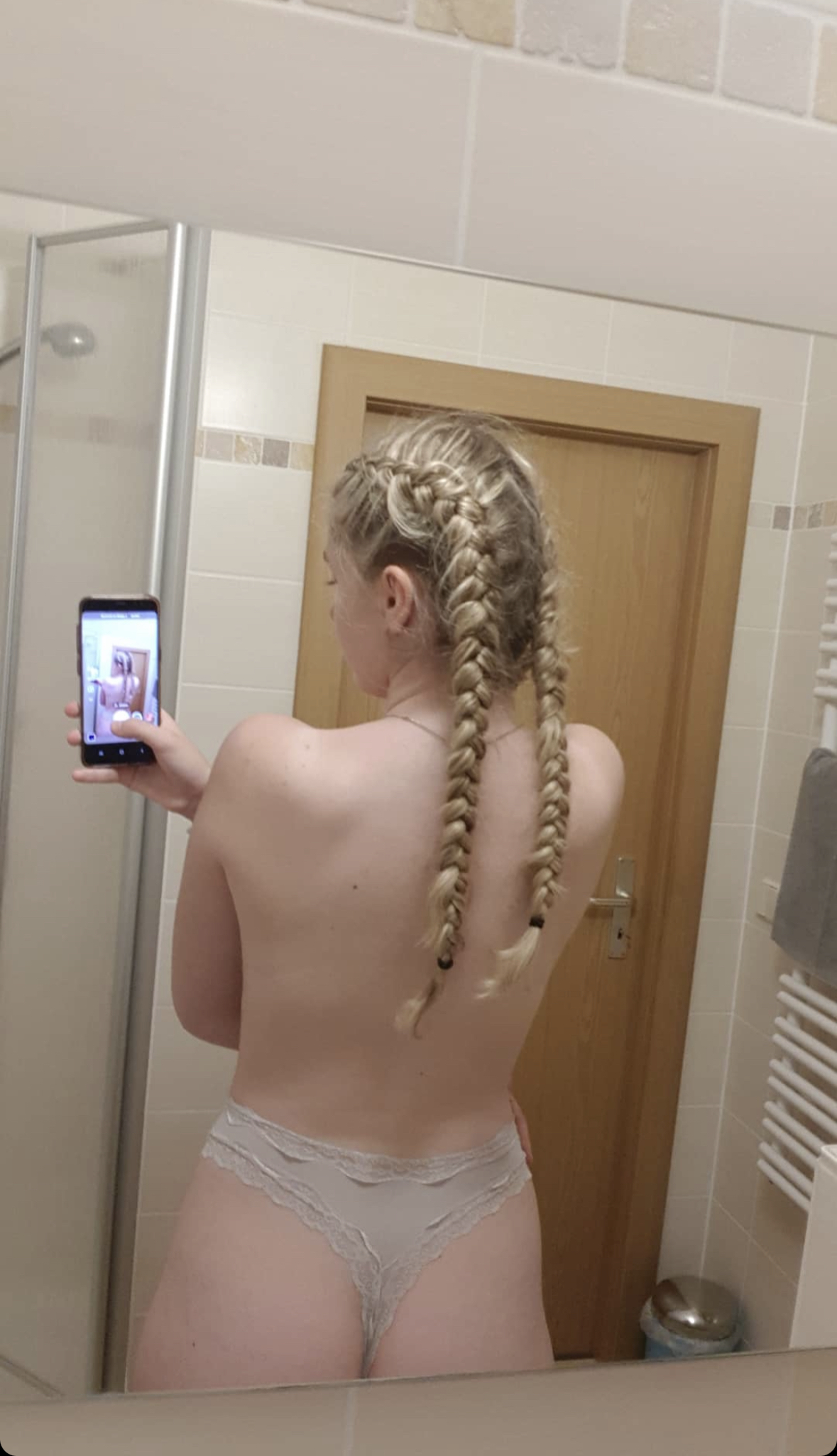 Leni the german term slut