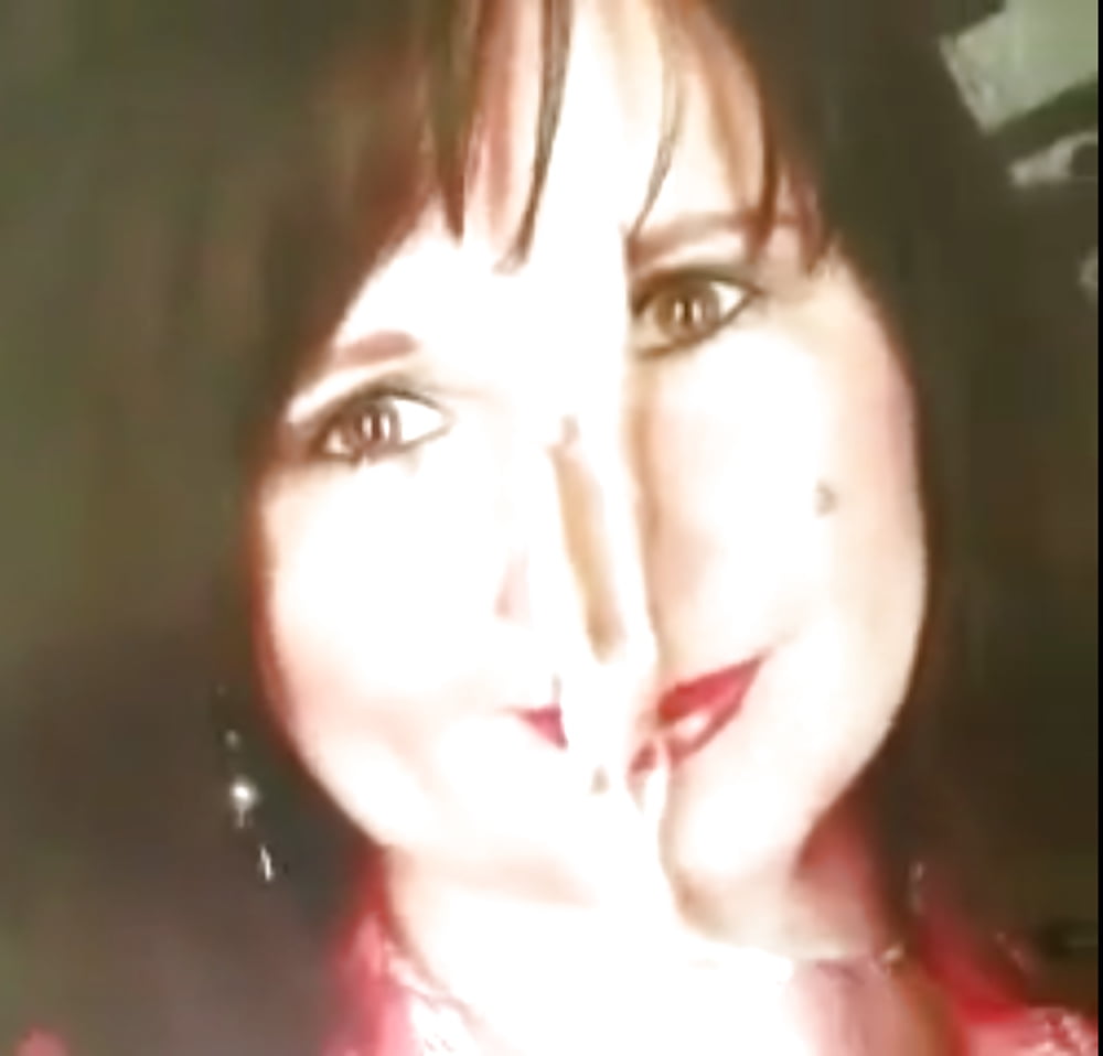 Beautiful MICHAELA cumshot compilation