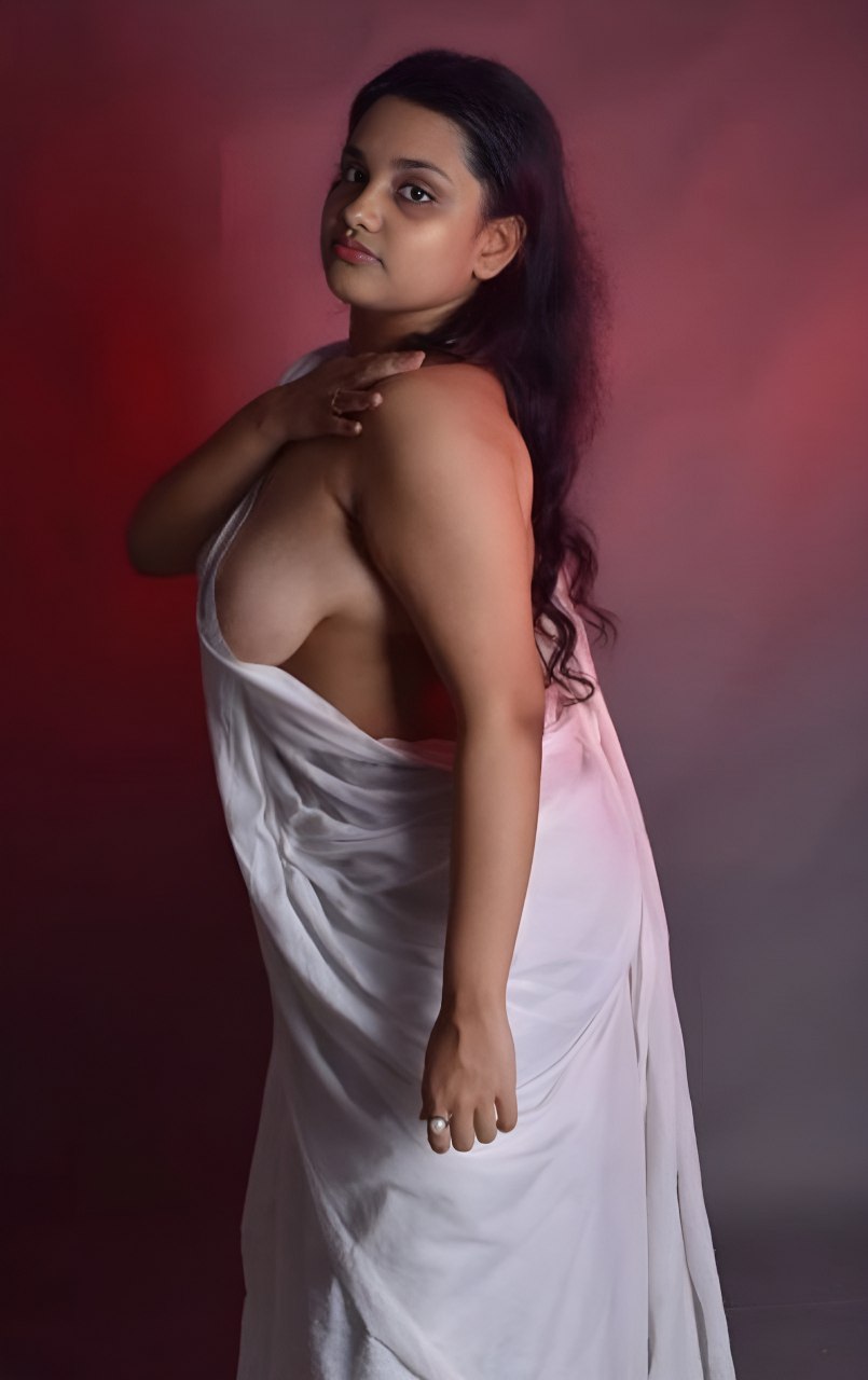 Zoya khan famous randi sonagachi saree