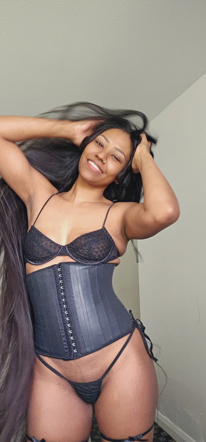 British Indian Horny Long Hair Girl