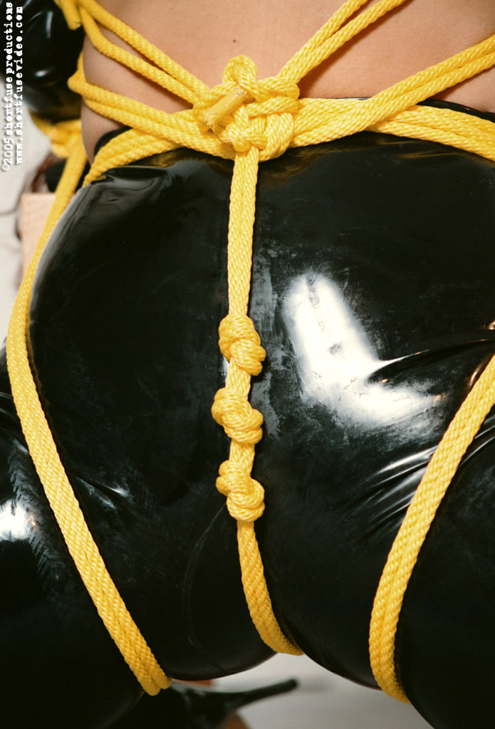 magnificent bondage 424