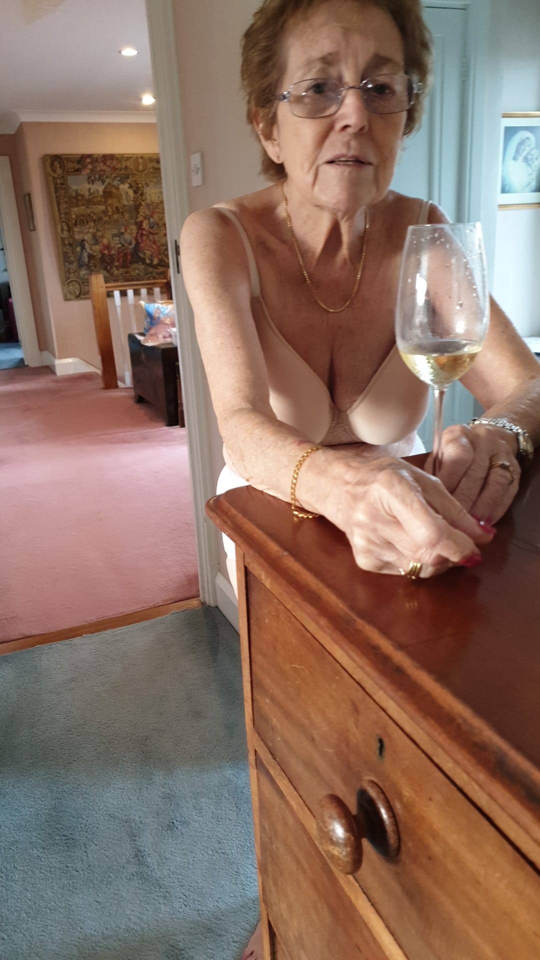 MATURE MILFS GRANNY