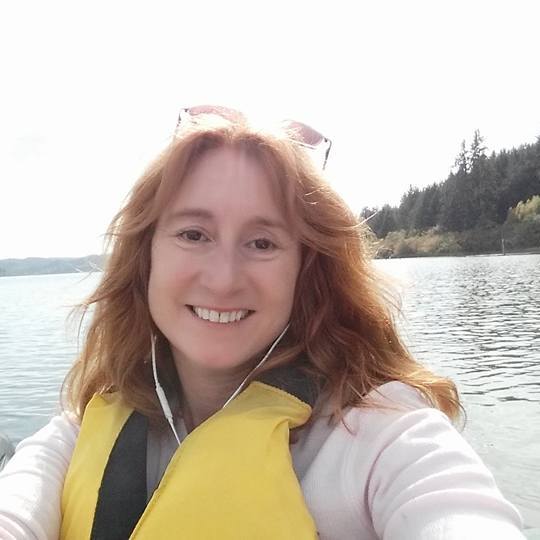 Lara Ellis from Luray, Virginia