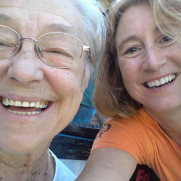 Lara Ellis from Luray, Virginia