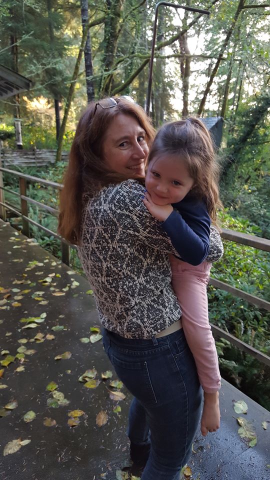 Lara Ellis from Luray, Virginia