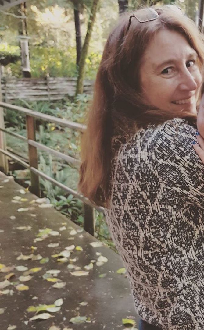 Lara Ellis from Luray, Virginia