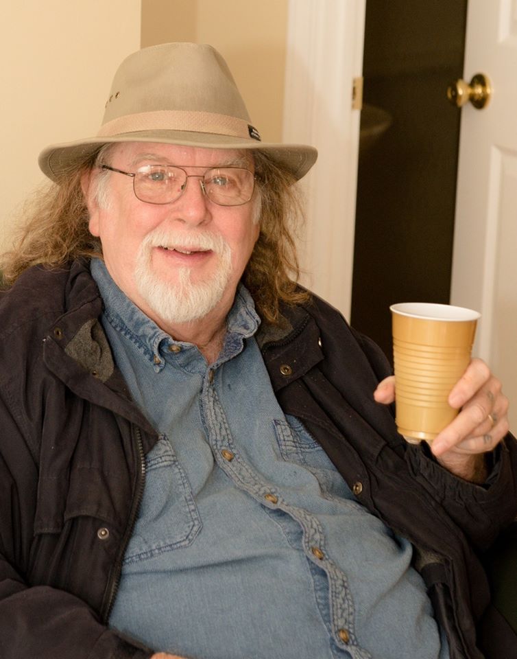 Lara Ellis from Luray, Virginia