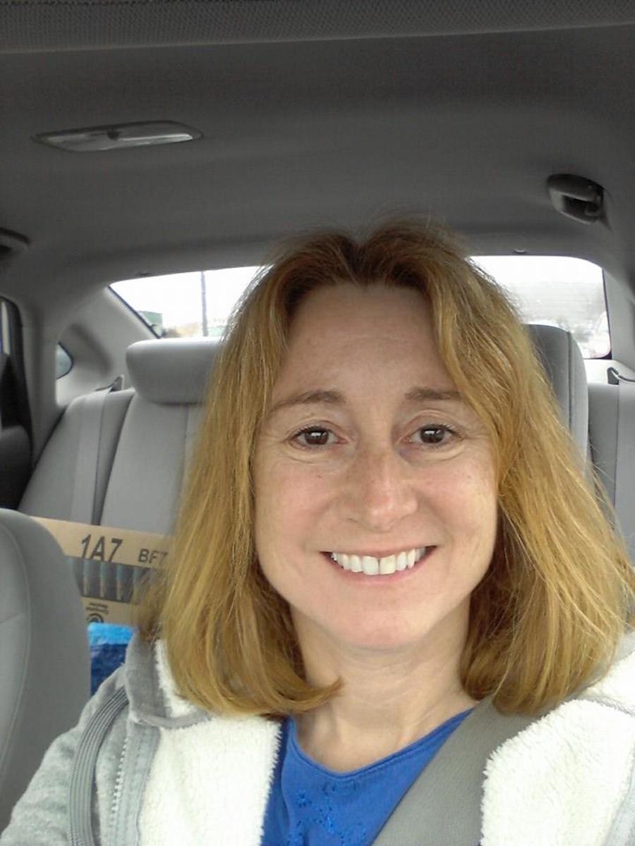 Lara Ellis from Luray, Virginia