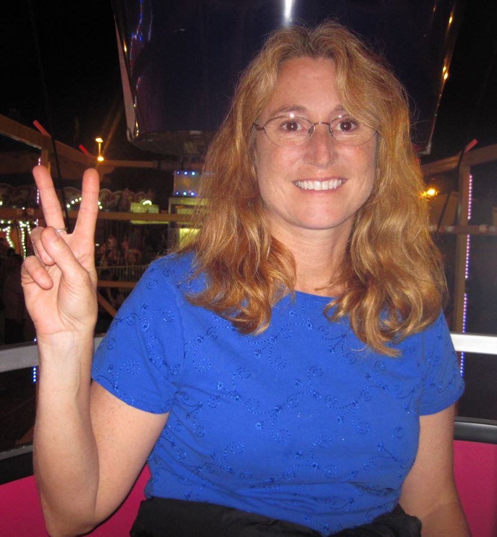 Lara Ellis from Luray, Virginia