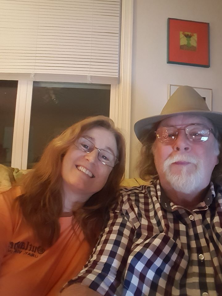 Lara Ellis from Luray, Virginia