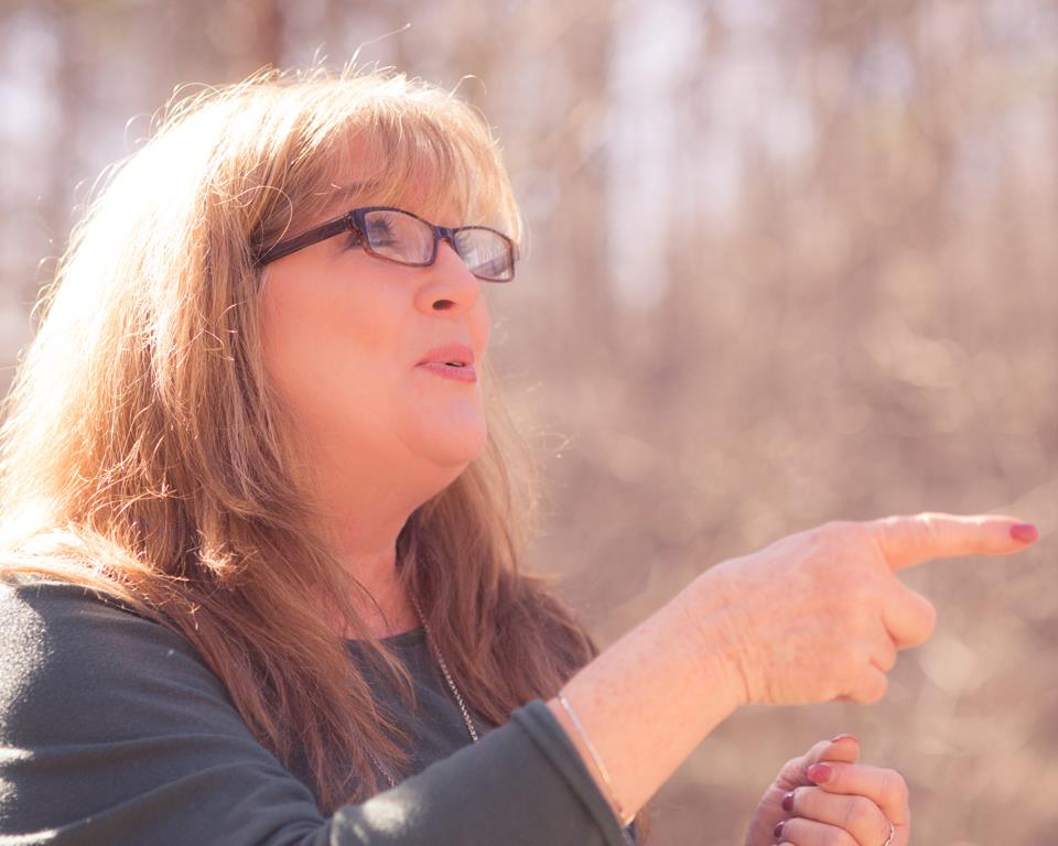 Lara Ellis from Luray, Virginia