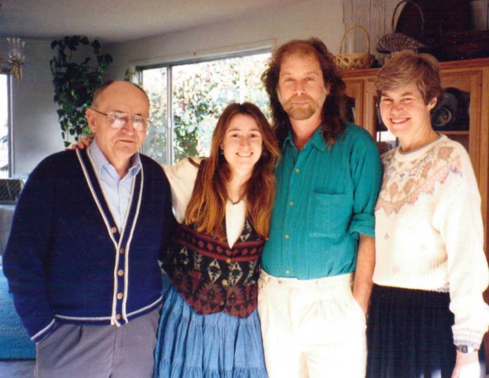 Lara Ellis from Luray, Virginia