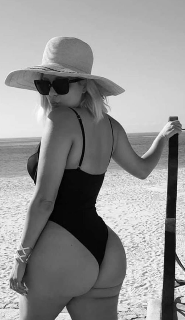 White Thick Booty 47