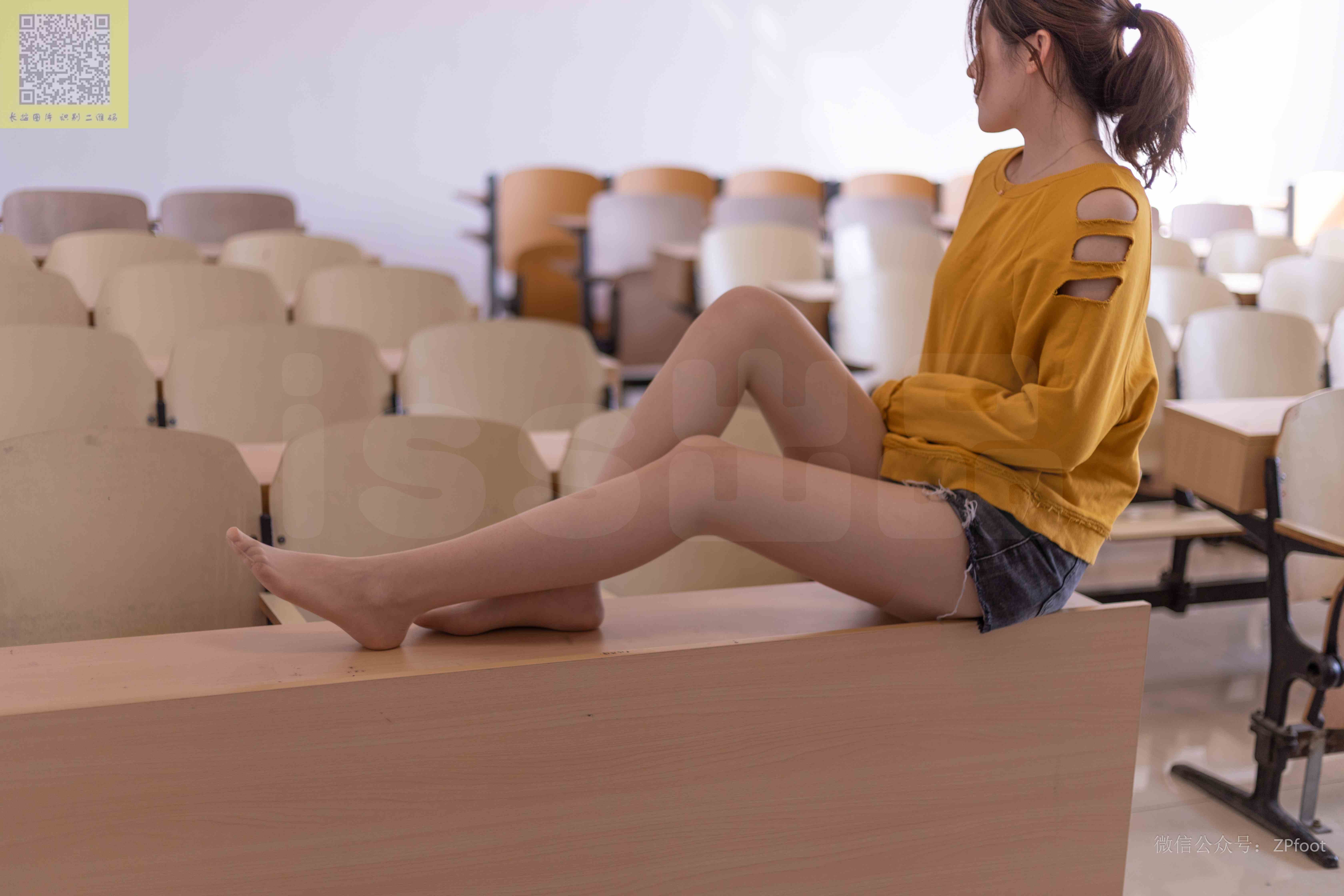 China Beauty Legs and feet 1421