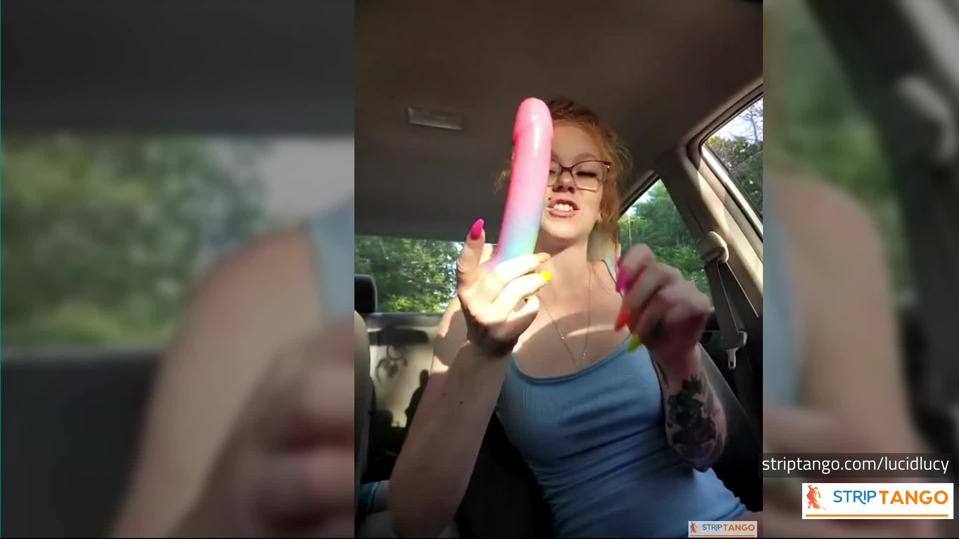 Striptango Outdoor Tease – 1000 Pics of Big Ass, Big Tits &