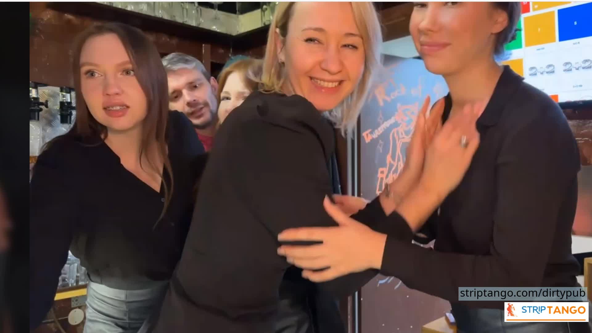 Striptango Outdoor Tease – 1000 Pics of Big Ass, Big Tits &