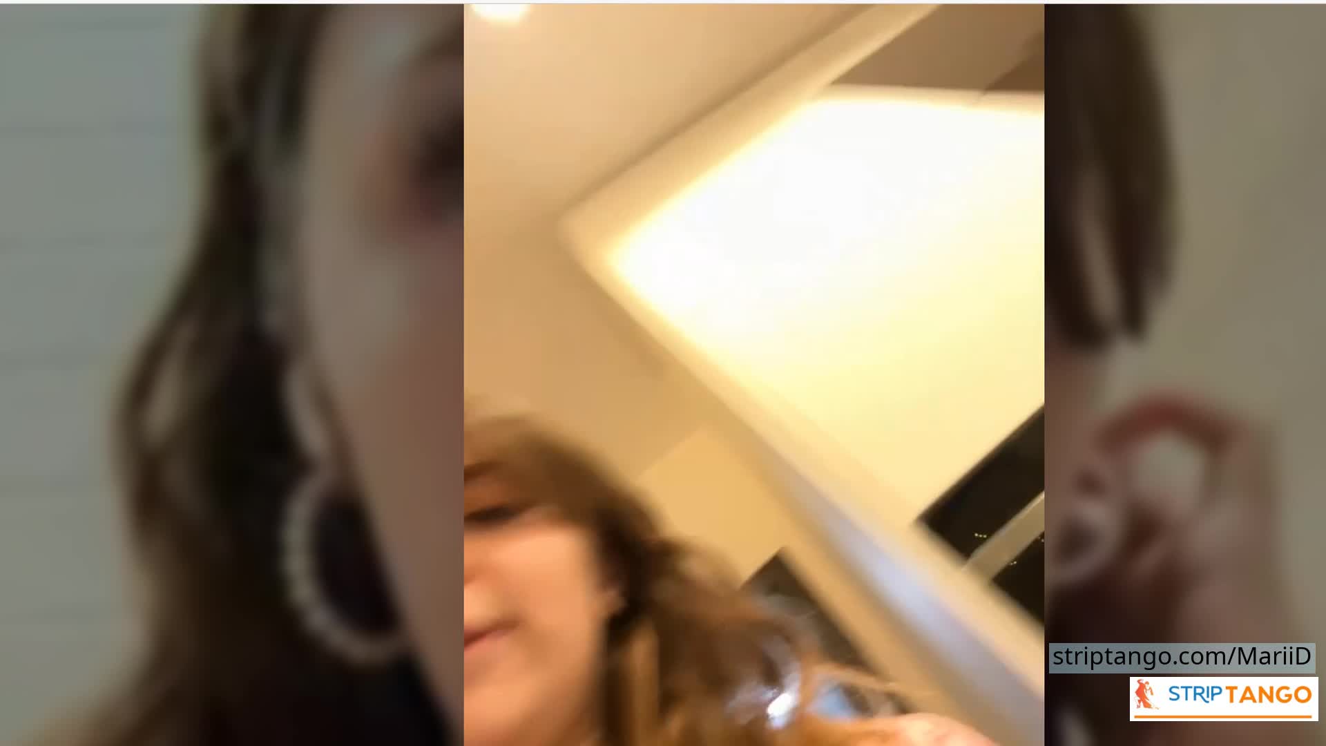 300 Pics of Big Ass, Big Tits & Hairy Pussy Striptango Camgi