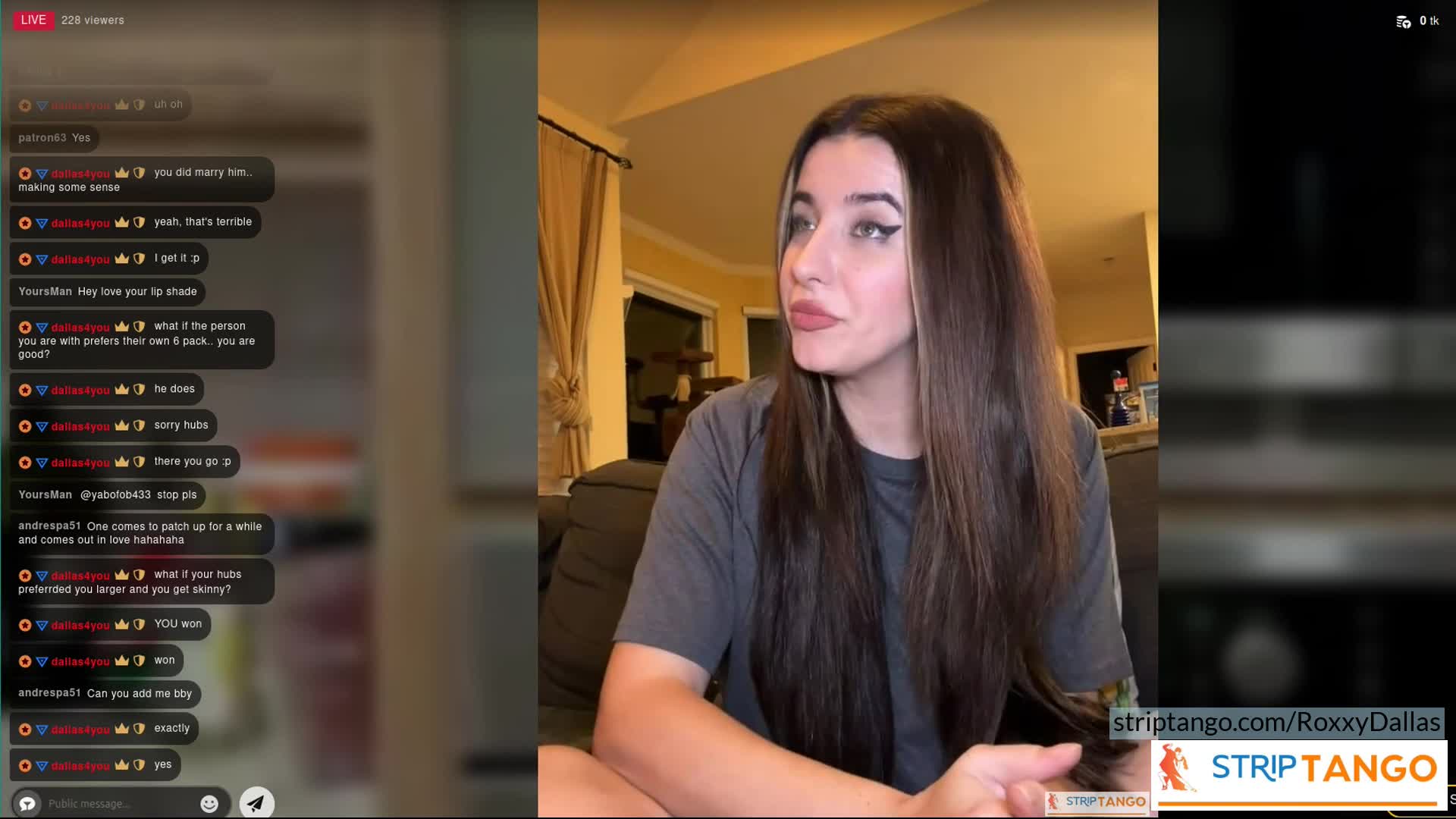 300 Pics of Big Ass, Big Tits & Hairy Pussy Striptango Camgi