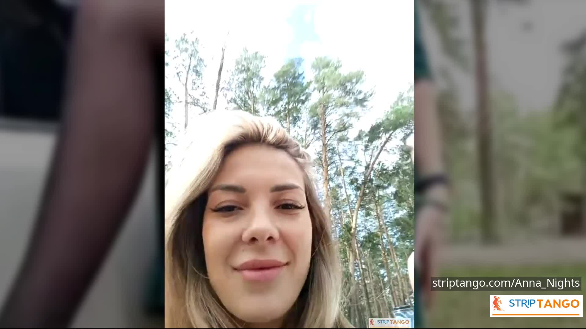 300 Pics of Big Ass, Big Tits & Hairy Pussy Striptango Camgi