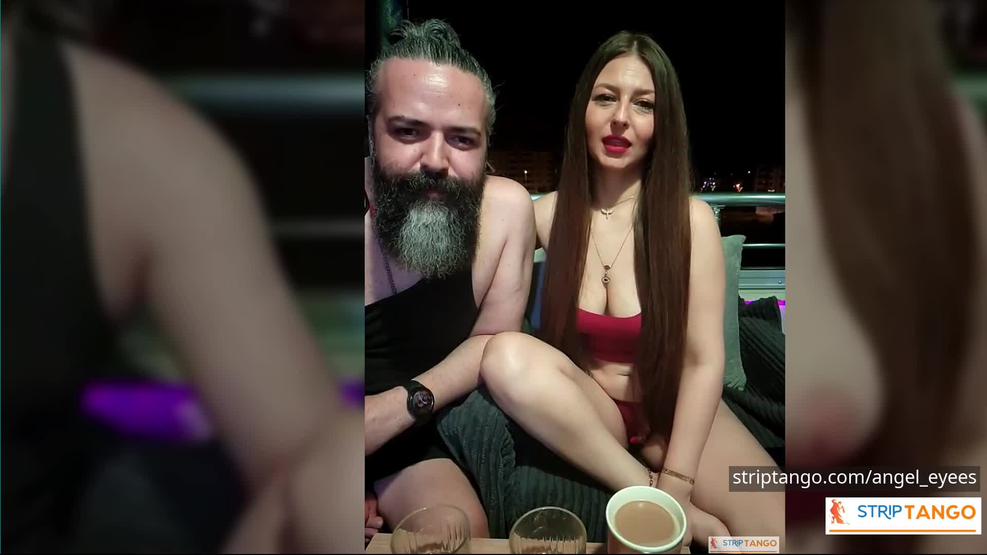 300 Pics of Big Ass, Big Tits & Hairy Pussy Striptango Camgi