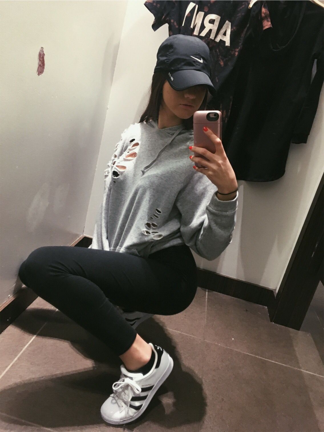 dumb "aspiring model" humiliated