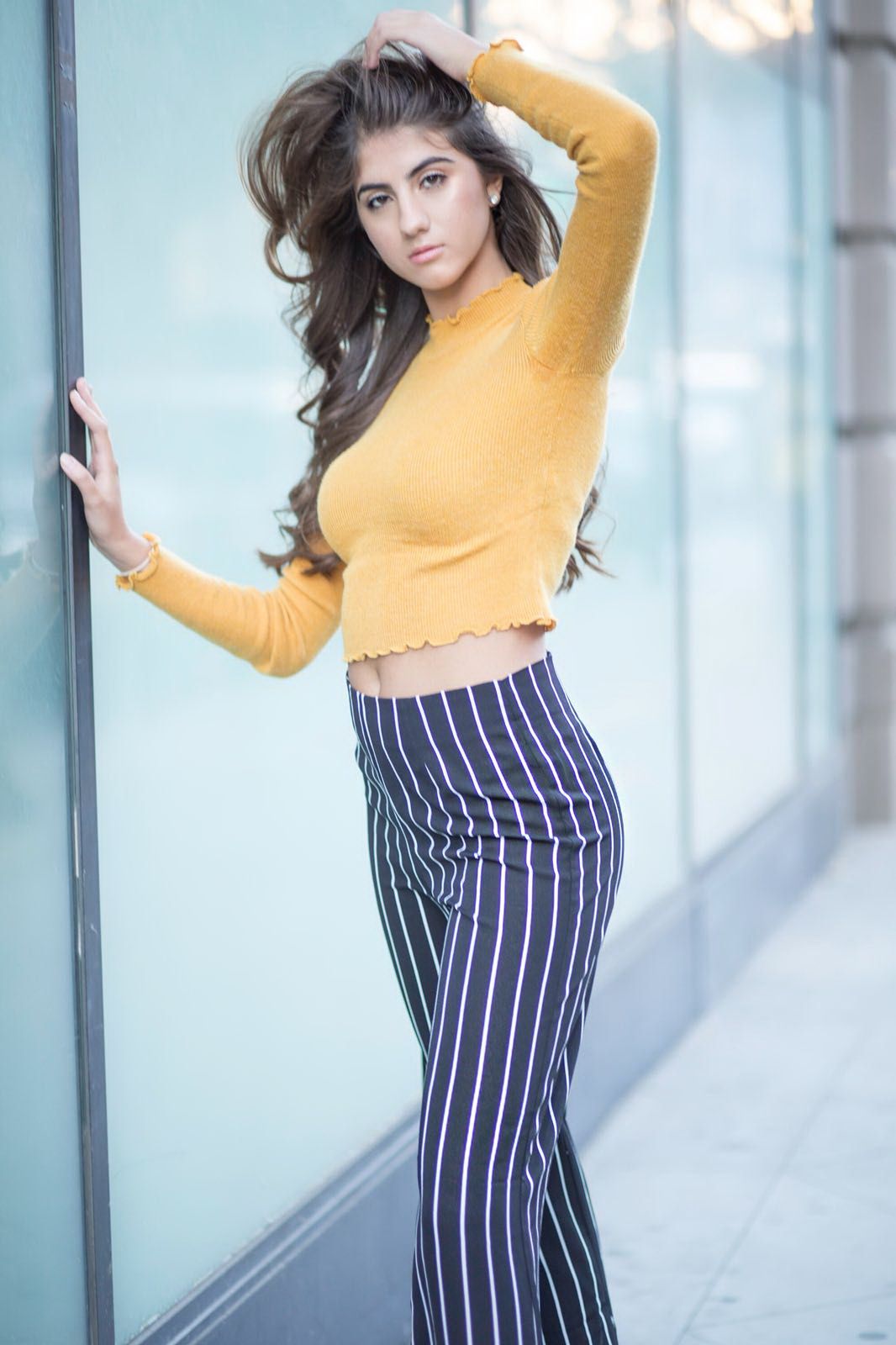 dumb "aspiring model" humiliated