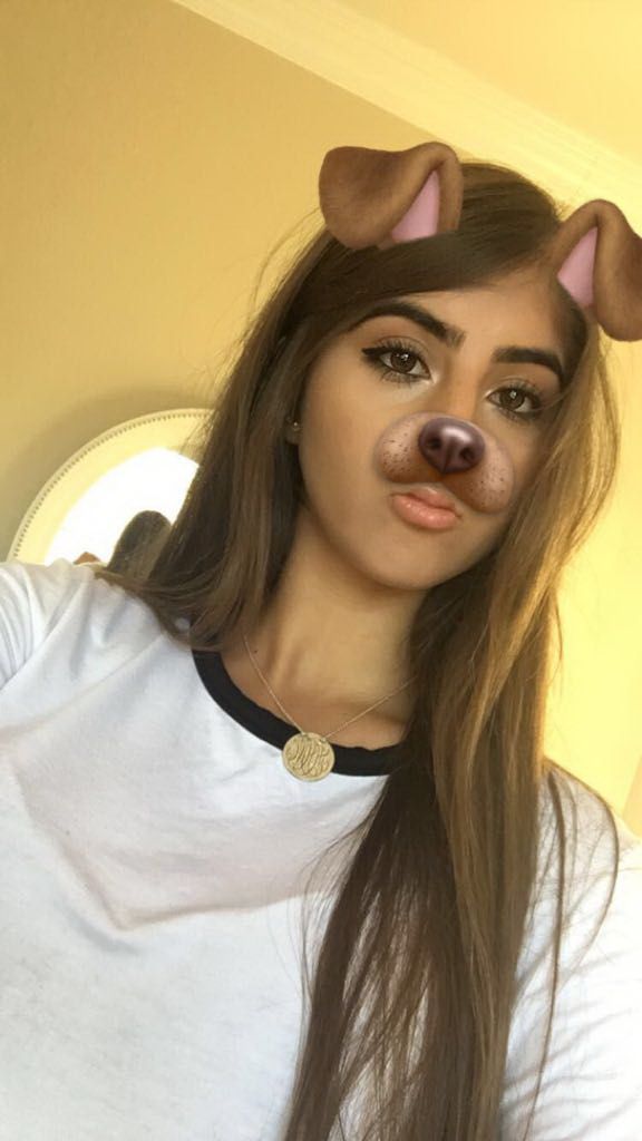 dumb "aspiring model" humiliated