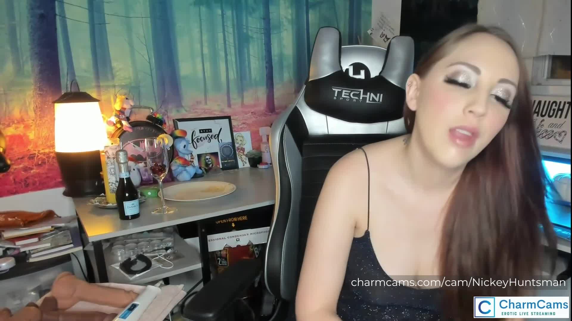 CharmCams Stars Get Dirty – Tits Out, Dildos In, and Nonstop