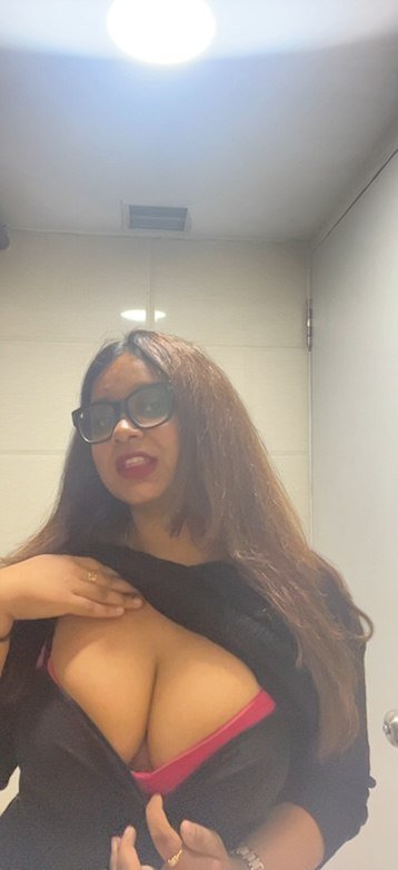 Bengali Big Boob Girl Nude Photoshoot Part - 10