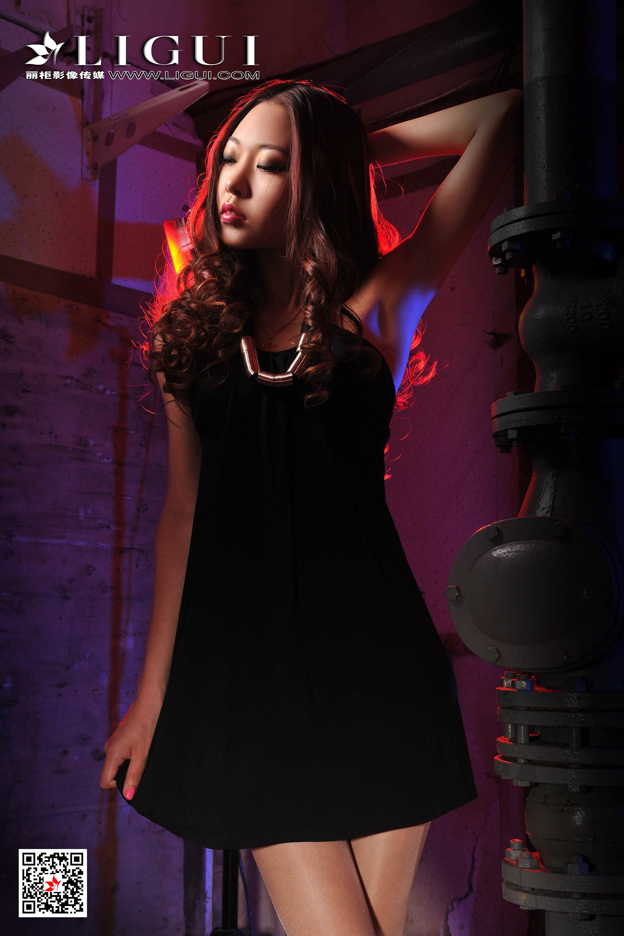 pretty lady dirty feet 144