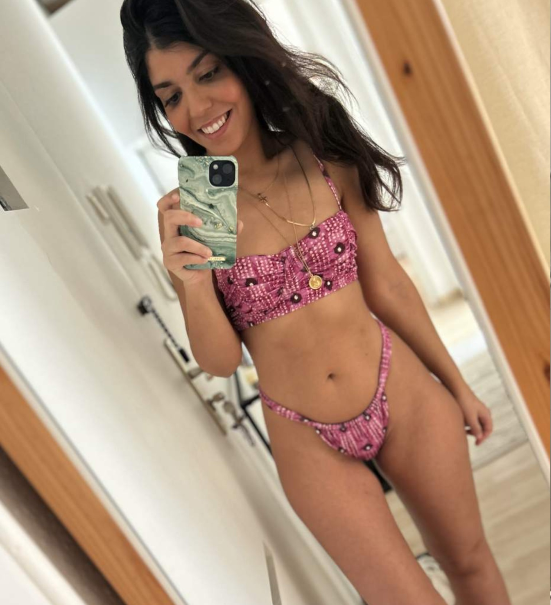 NRI Slim Girl Nude Pics