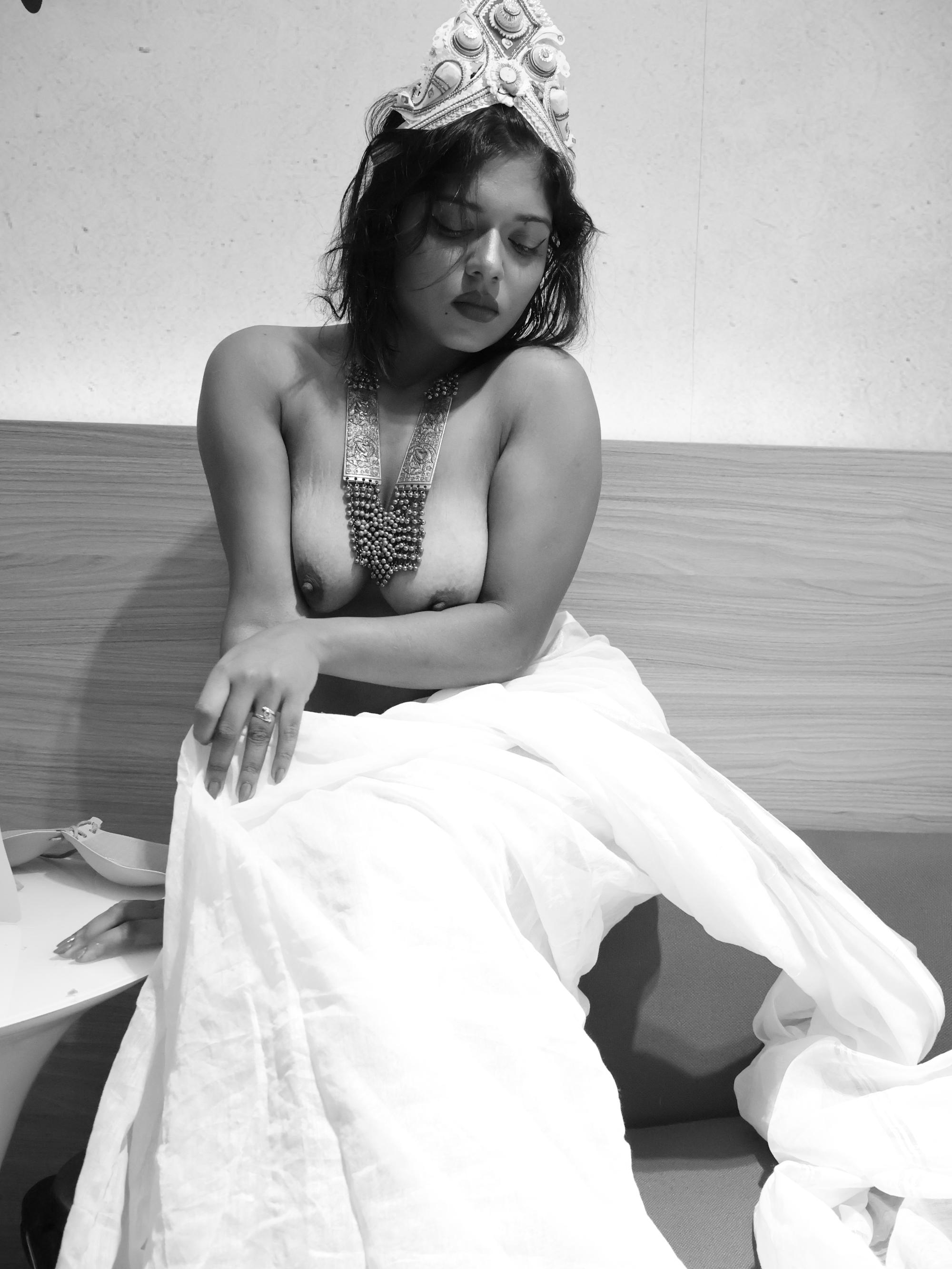Bengali Nude Model Photoshoot