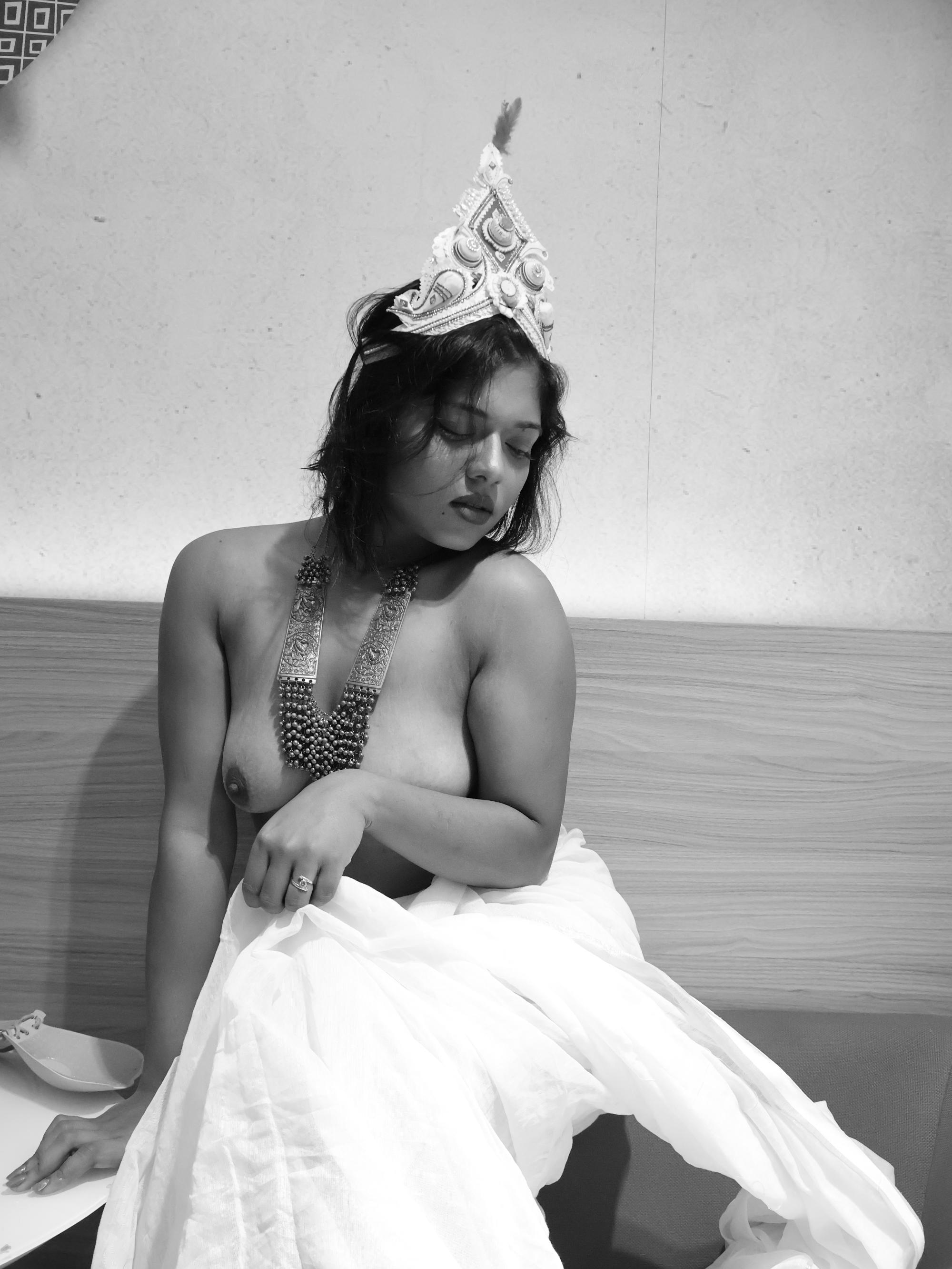 Bengali Nude Model Photoshoot