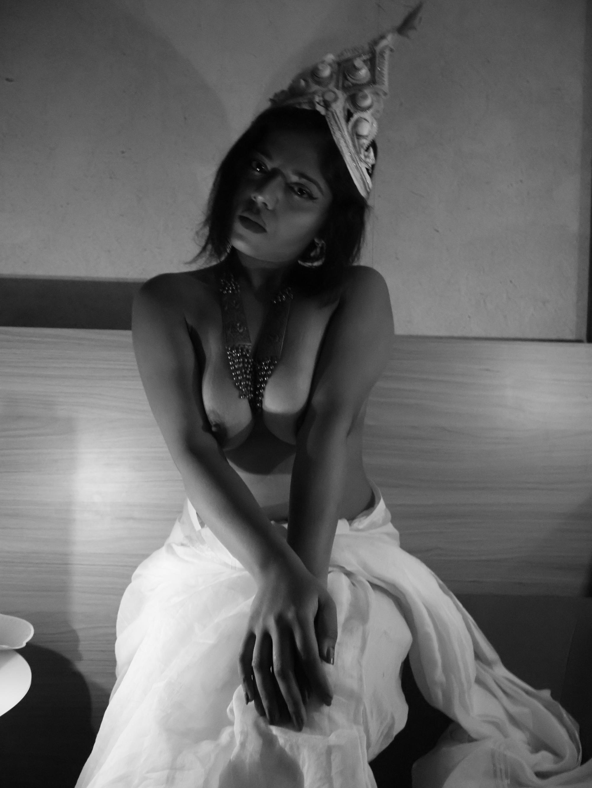 Bengali Nude Model Photoshoot