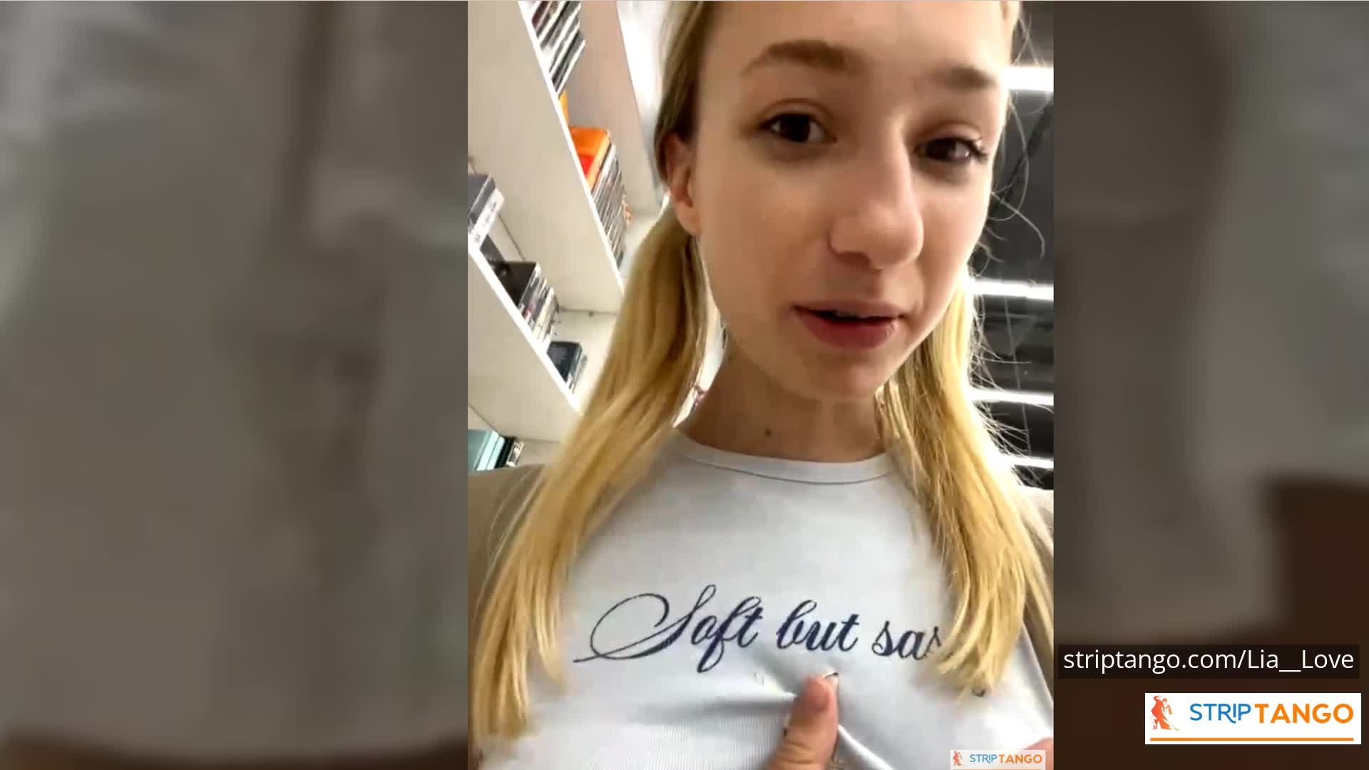 StripTango Girls Foot Fetish – Bare Soles, Toes Sucked & Pus