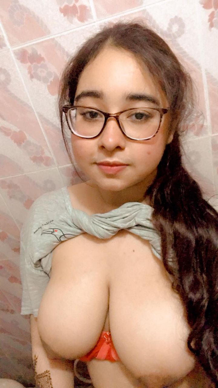 Bengali Big Boob Girl Nude Photoshoot Part - 23