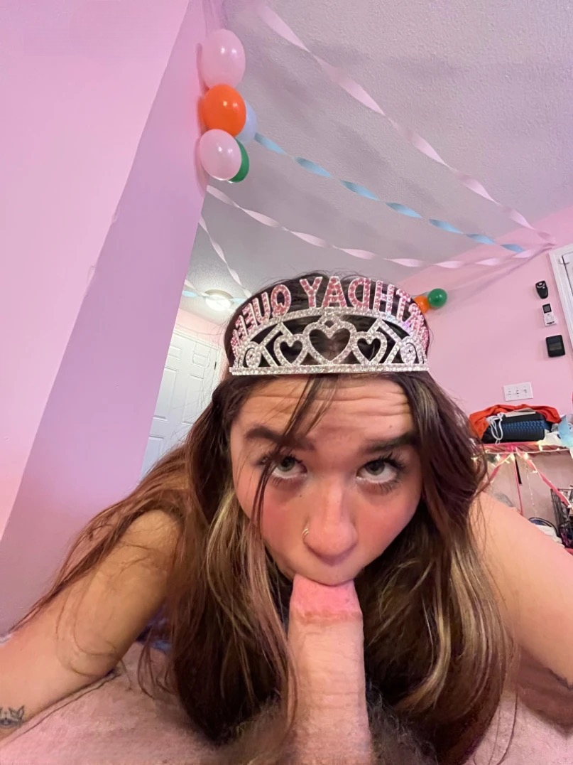 Pawg white Maddie slut