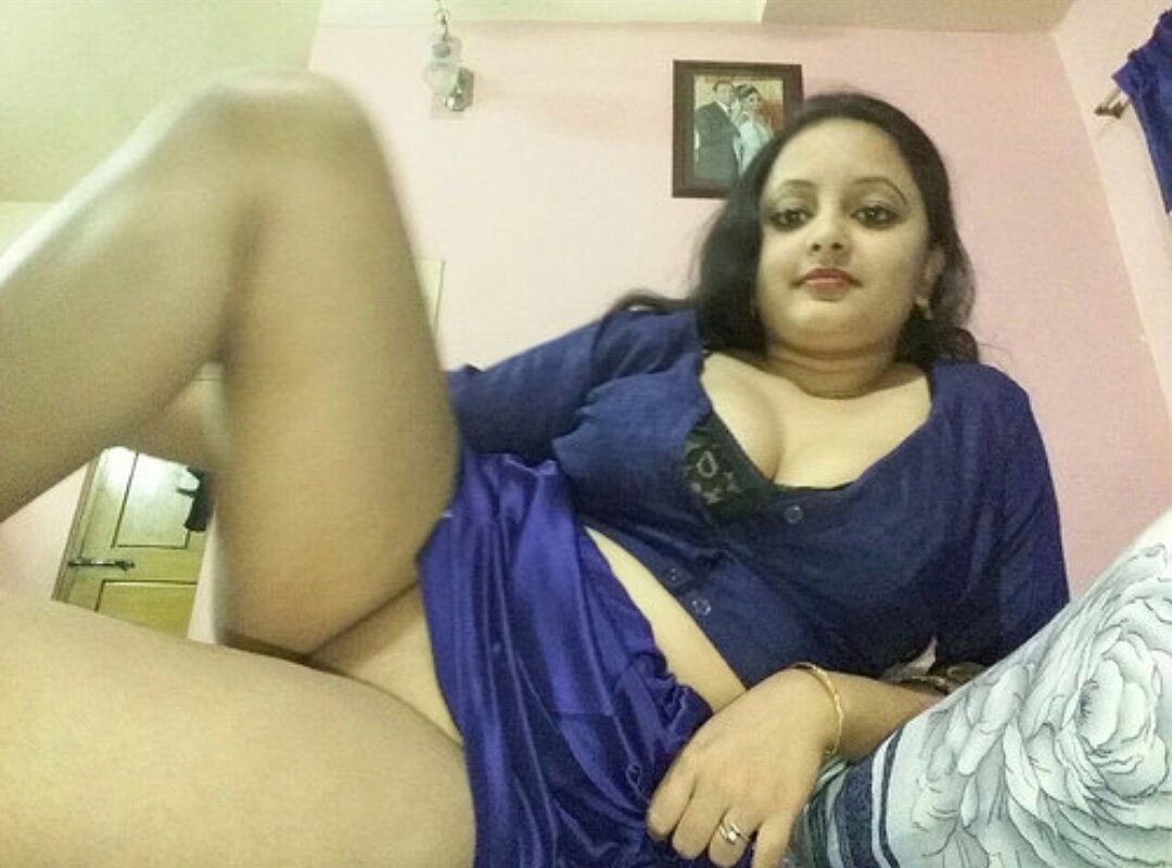 Bengali Nude Big Boob Boudi Full Photo album 