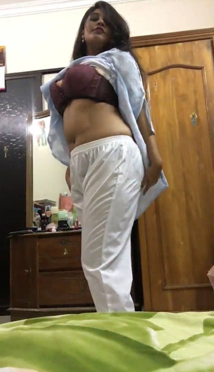 Bengali Big Boob Girl Nude Photos Part - 44