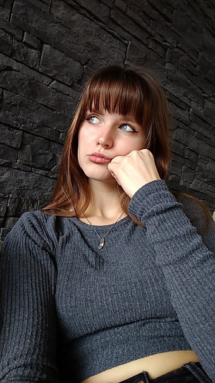 Curvy Ginger webslut