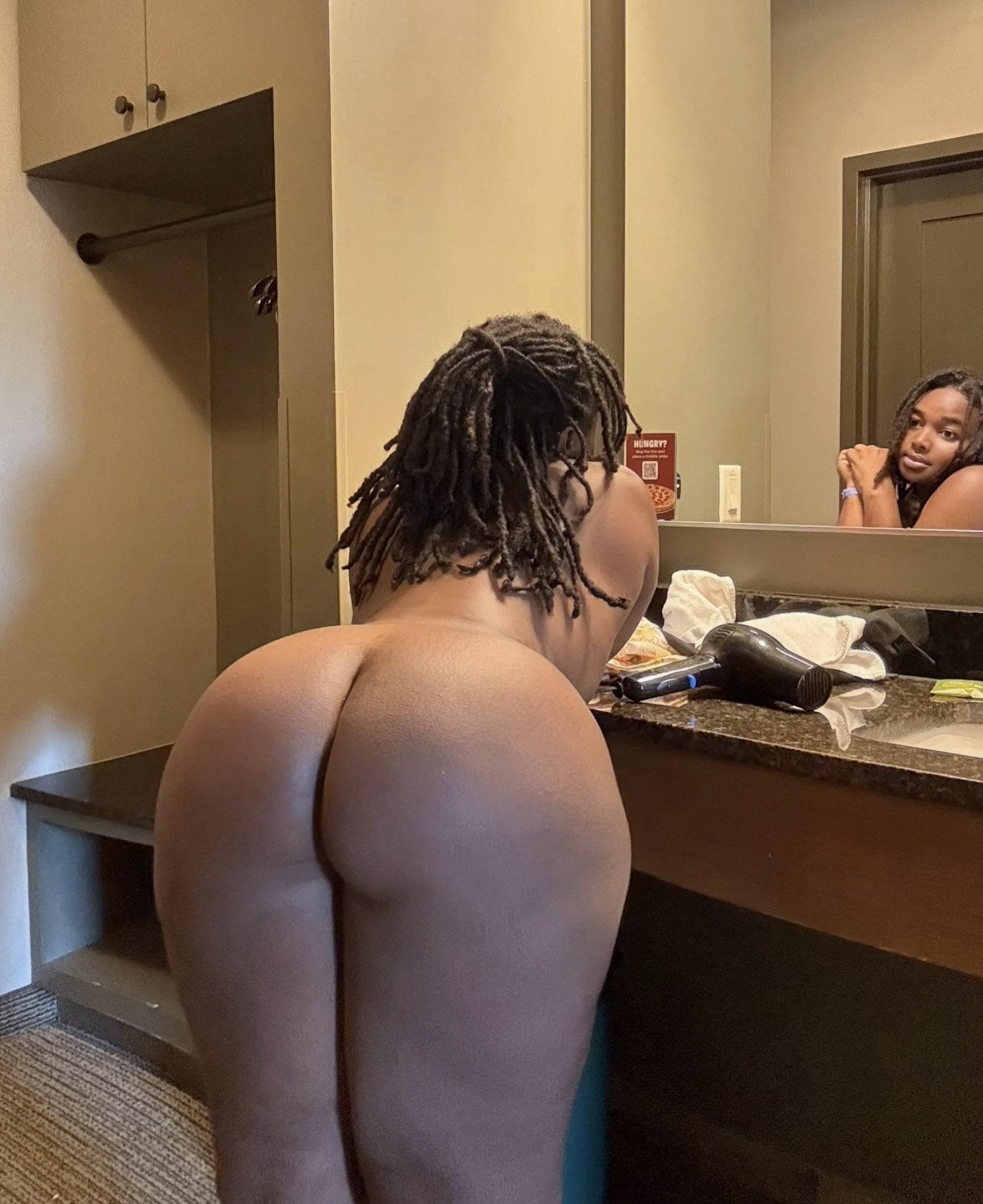 Thick Ebony whore slut