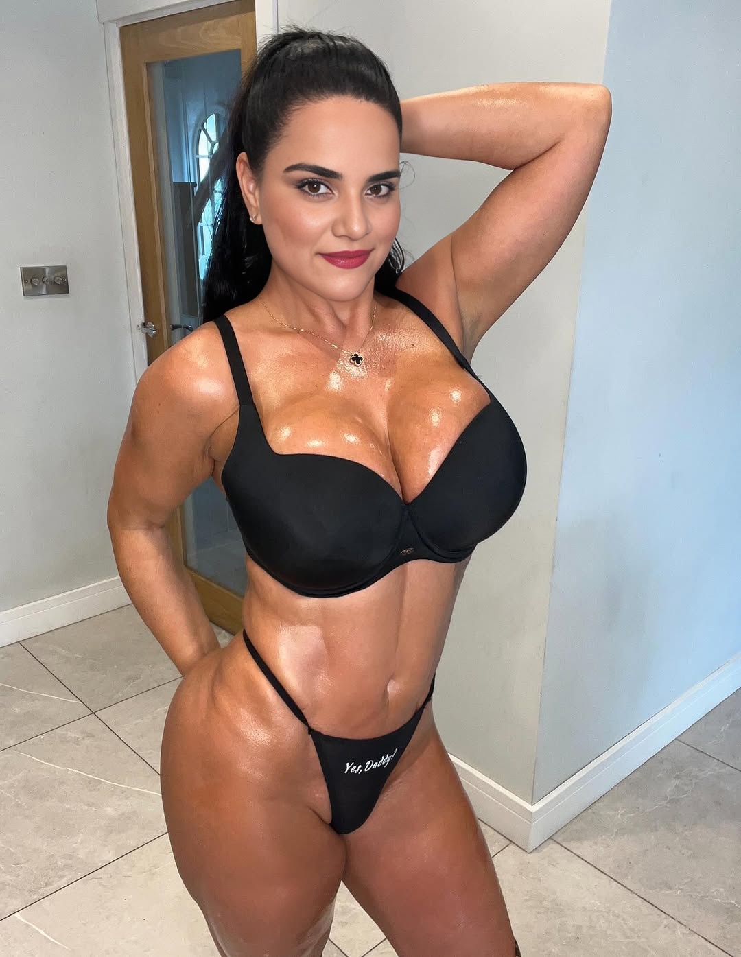 Amarjit kaur NRI shows her big boobs