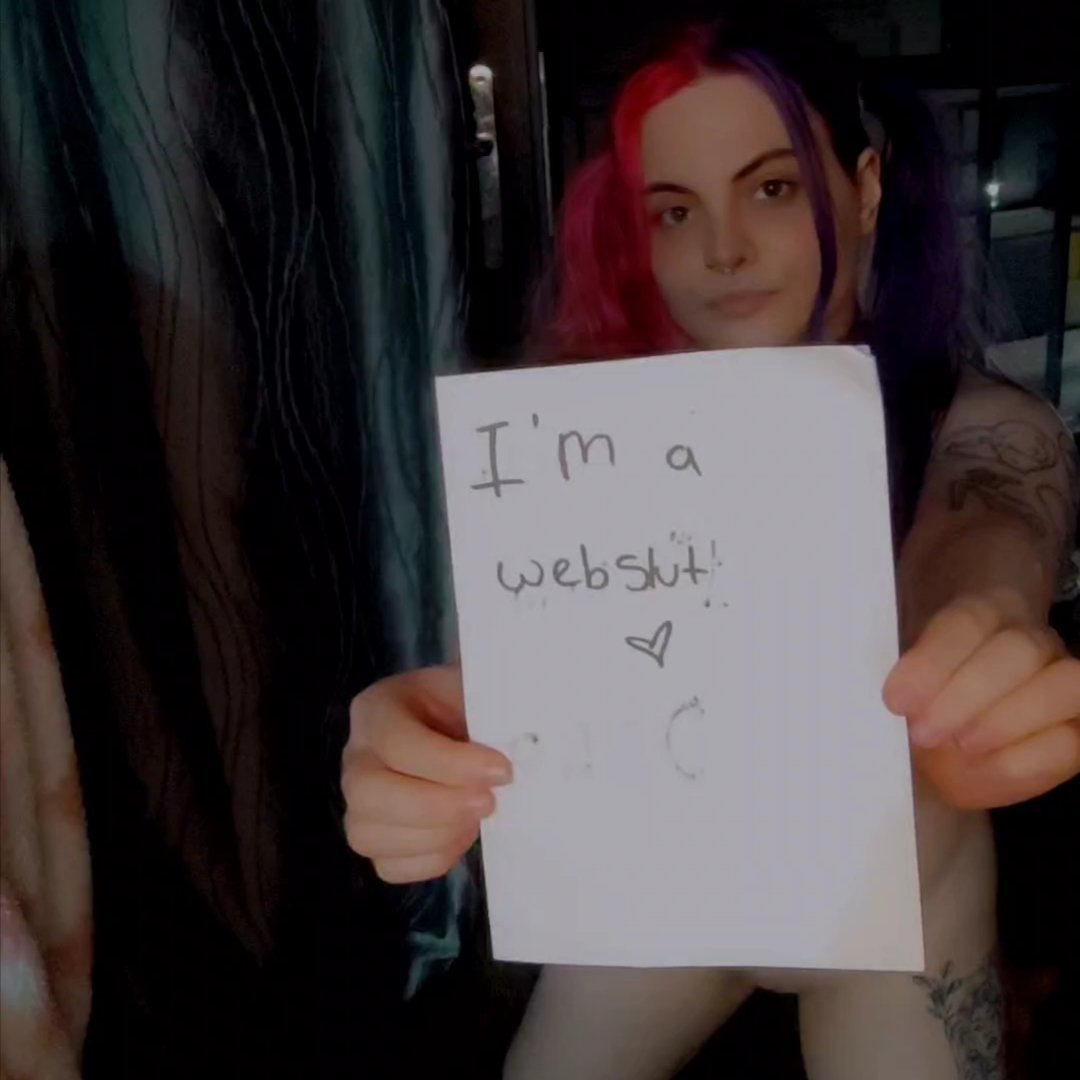 Young Fuck Pig exposed