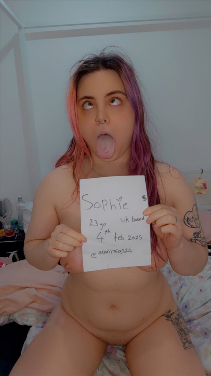 Young Fuck Pig exposed
