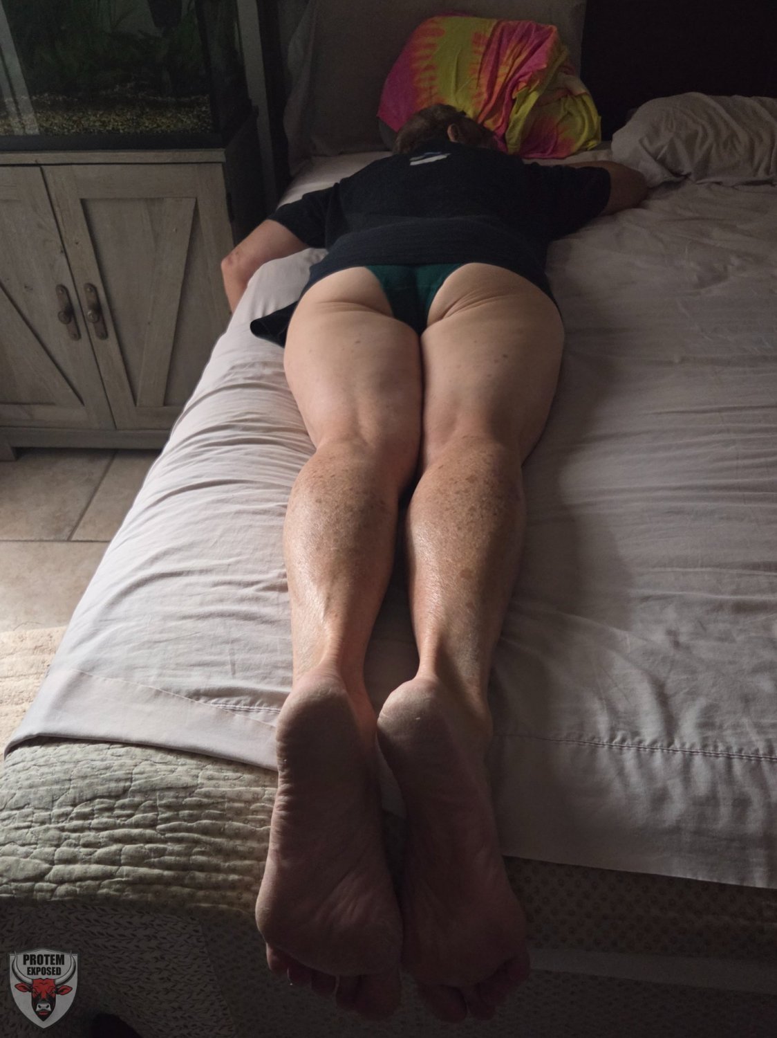 DANIELLE LOVES TO PLEASE COCKS