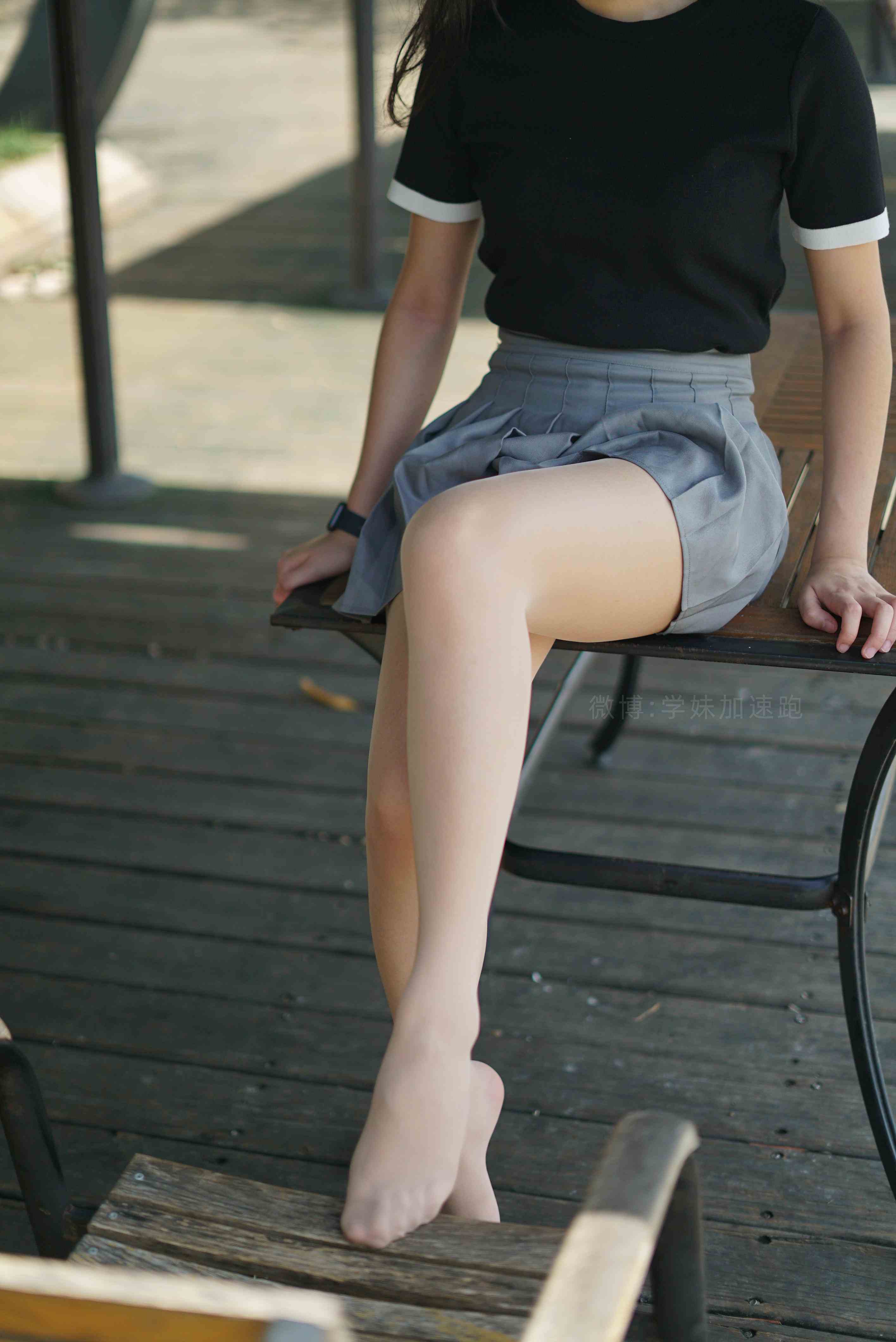 China Beauty Legs and feet 1507