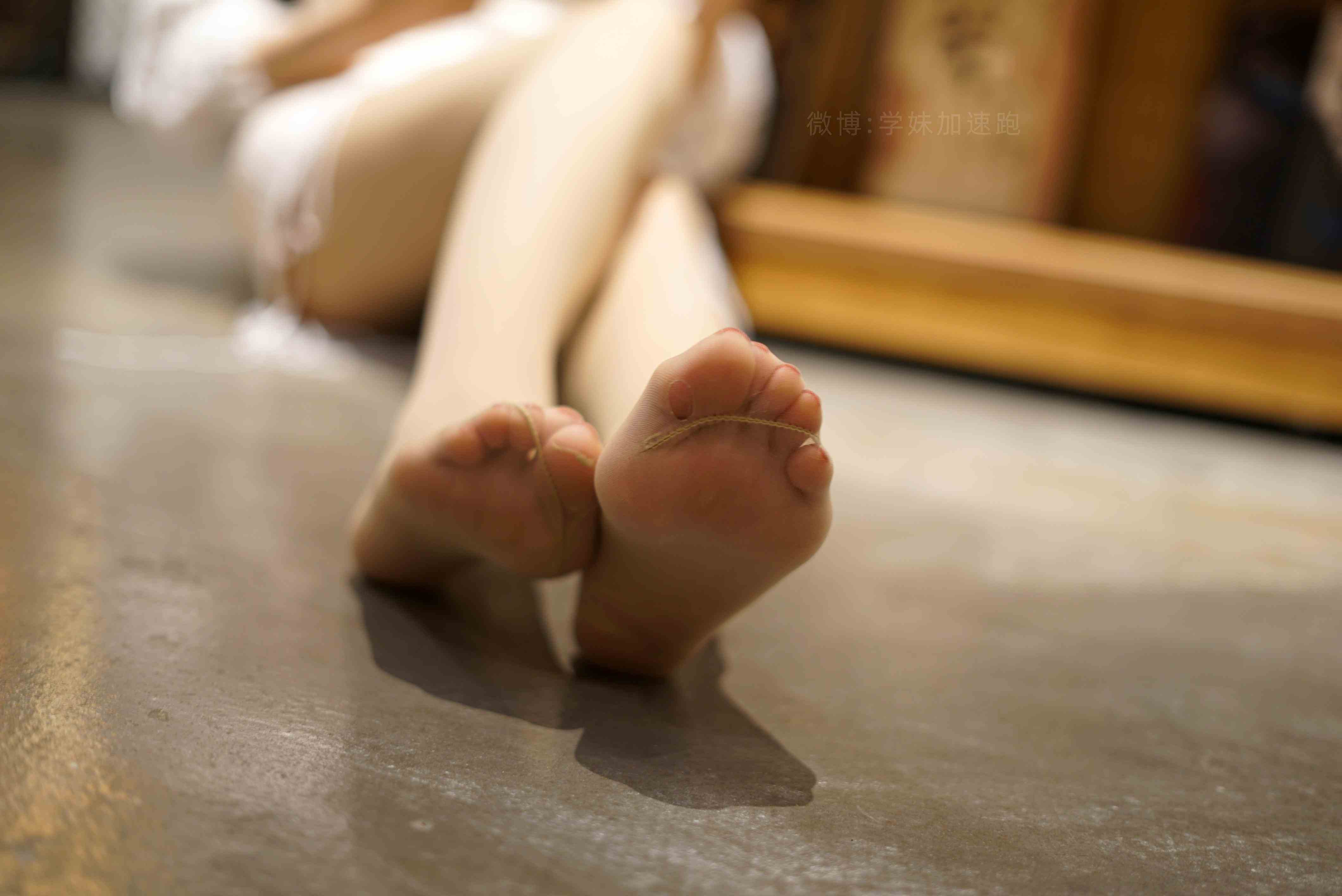 China Beauty Legs and feet 1508