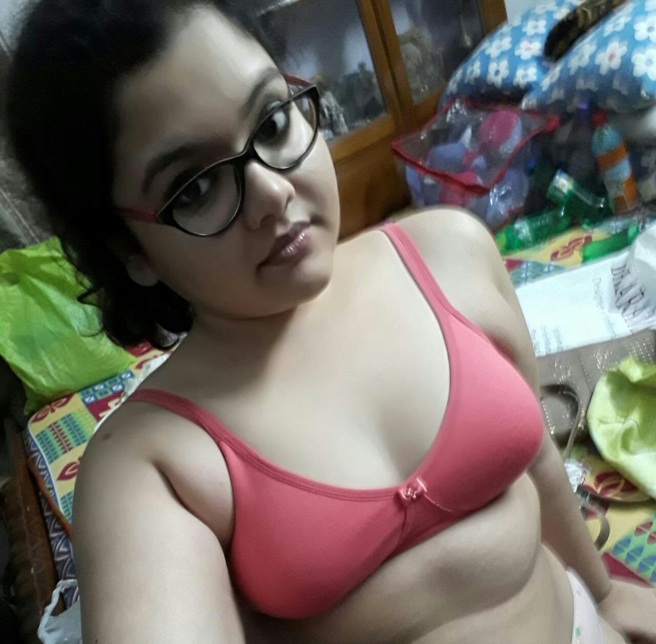 Indian Big Boob Girl Nude Photos Part - 97